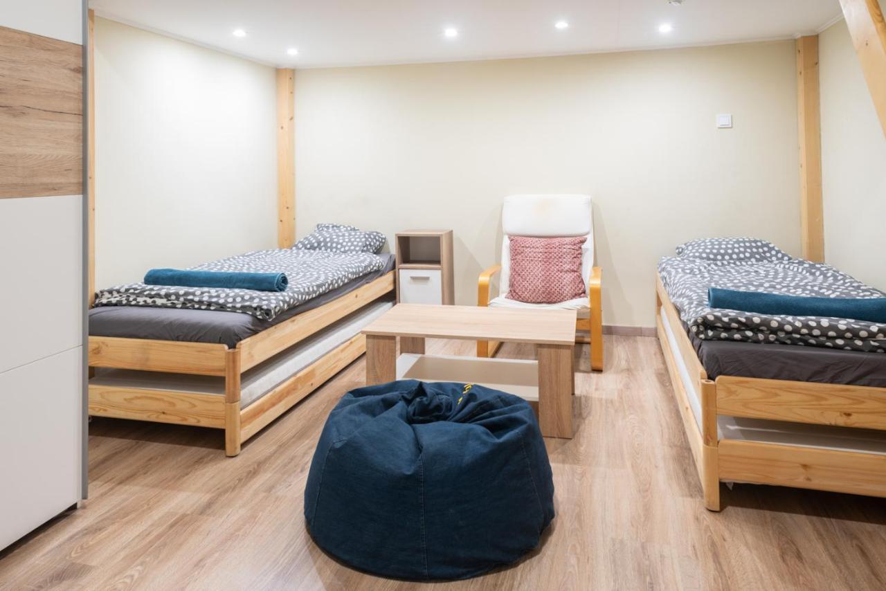 Cozy & Quiet Apartment Near Kiraly Street Free Parking, Ac, Perfect For 4 Guests! 布达佩斯 外观 照片